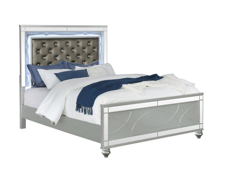 G223213 C King Bed - Eclectic 79 Furniture Store